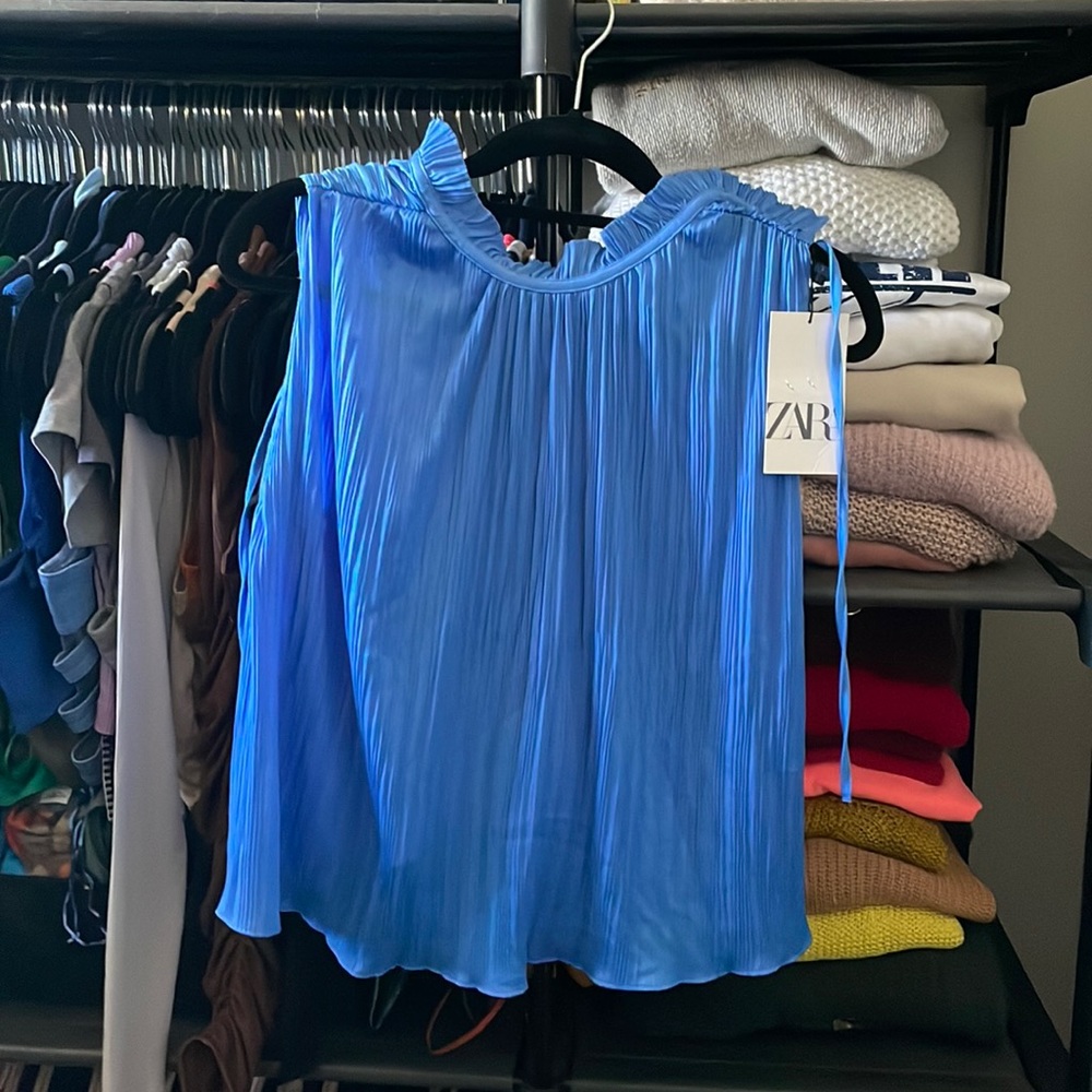 Slinky top